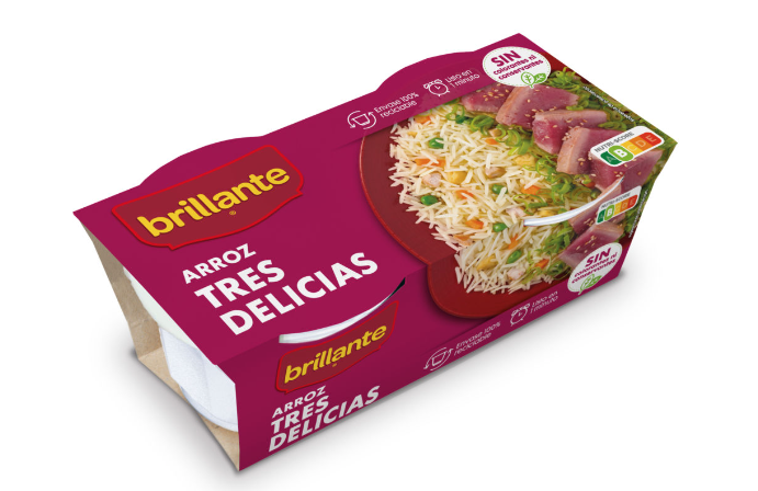 Ensalada de lechuga, cherrys y cebollino con mejillones al natural y arroz tres delicias.